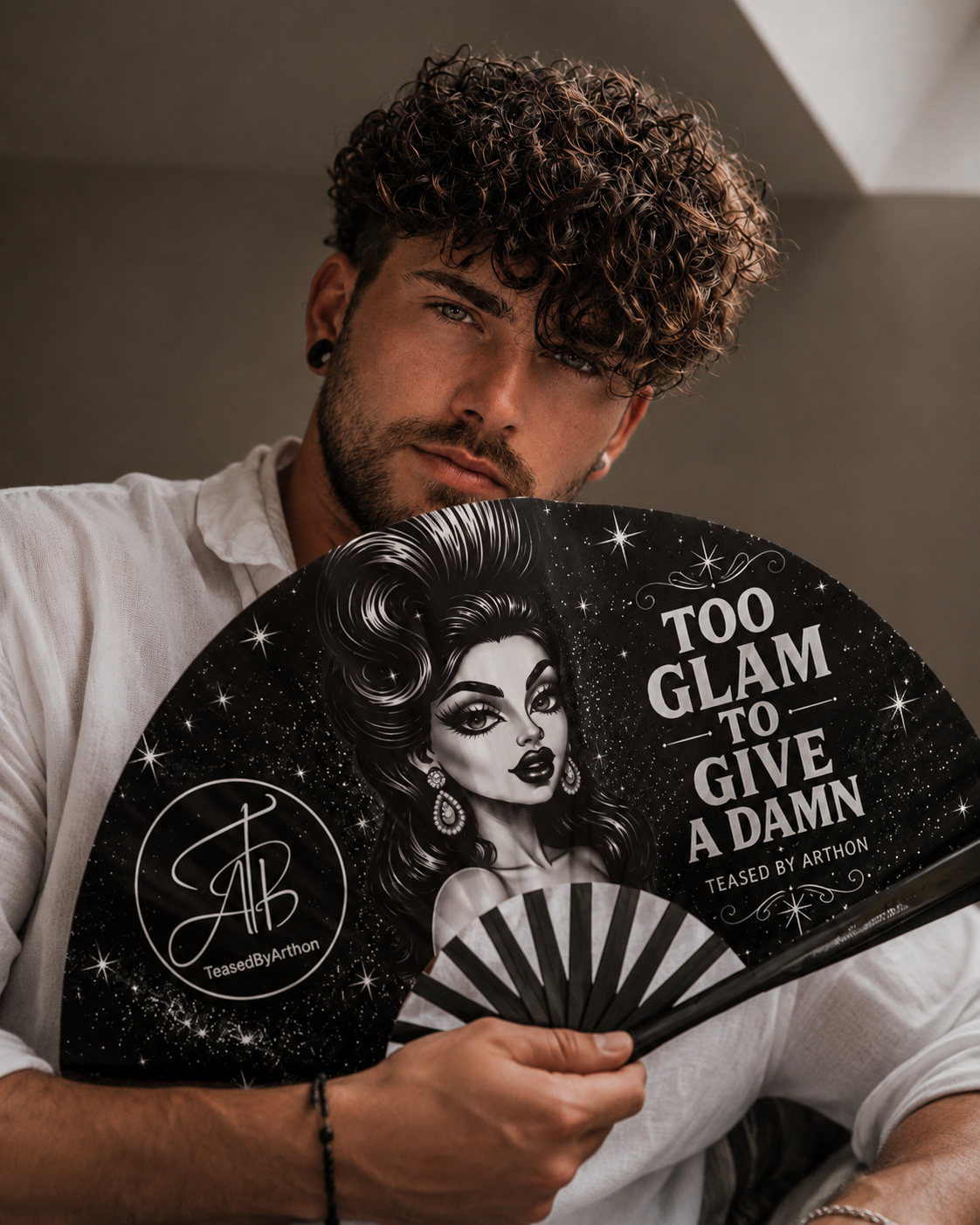 The Glam Fan