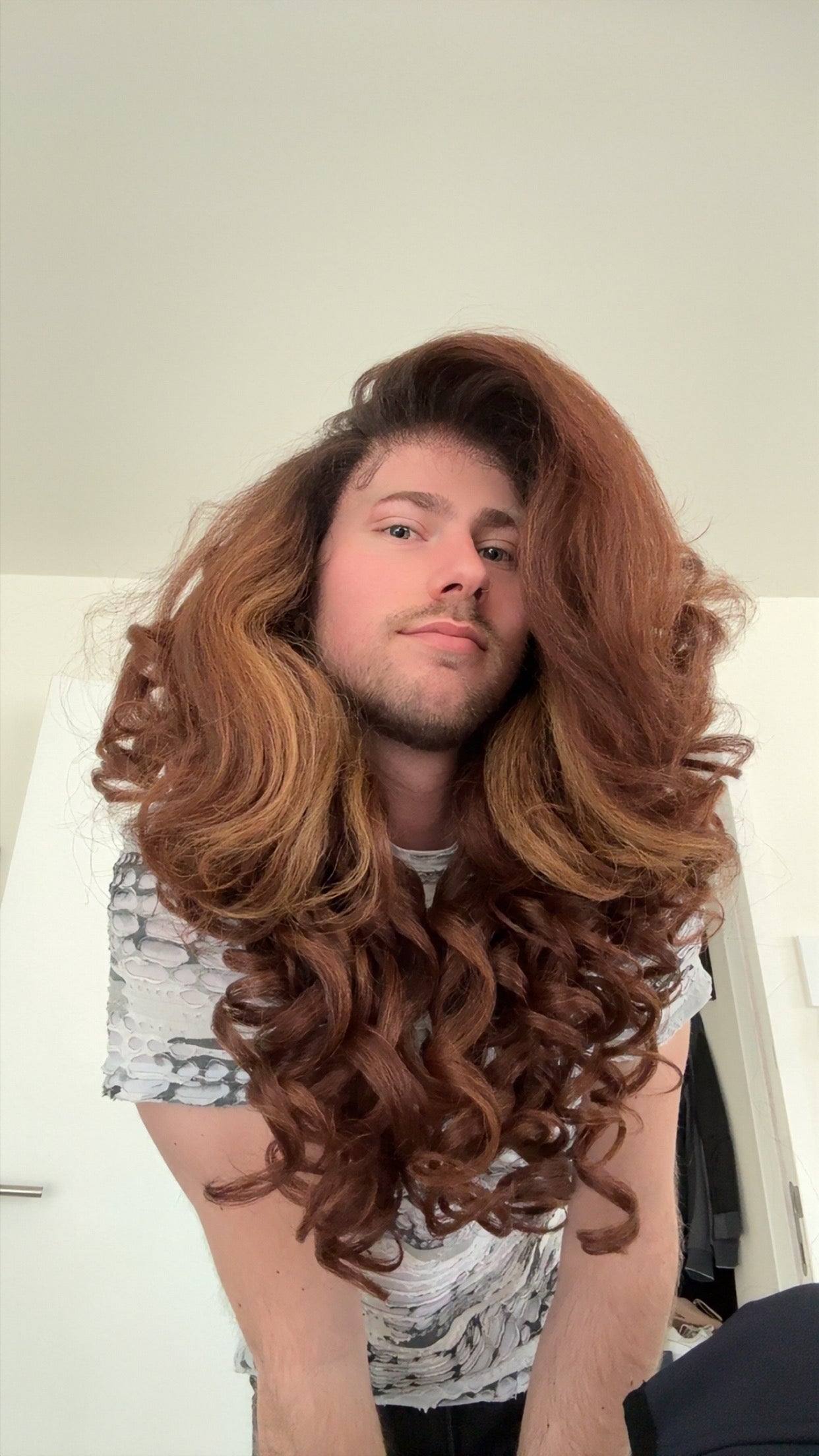 Velvit Cocoa - Drama in motion base wig