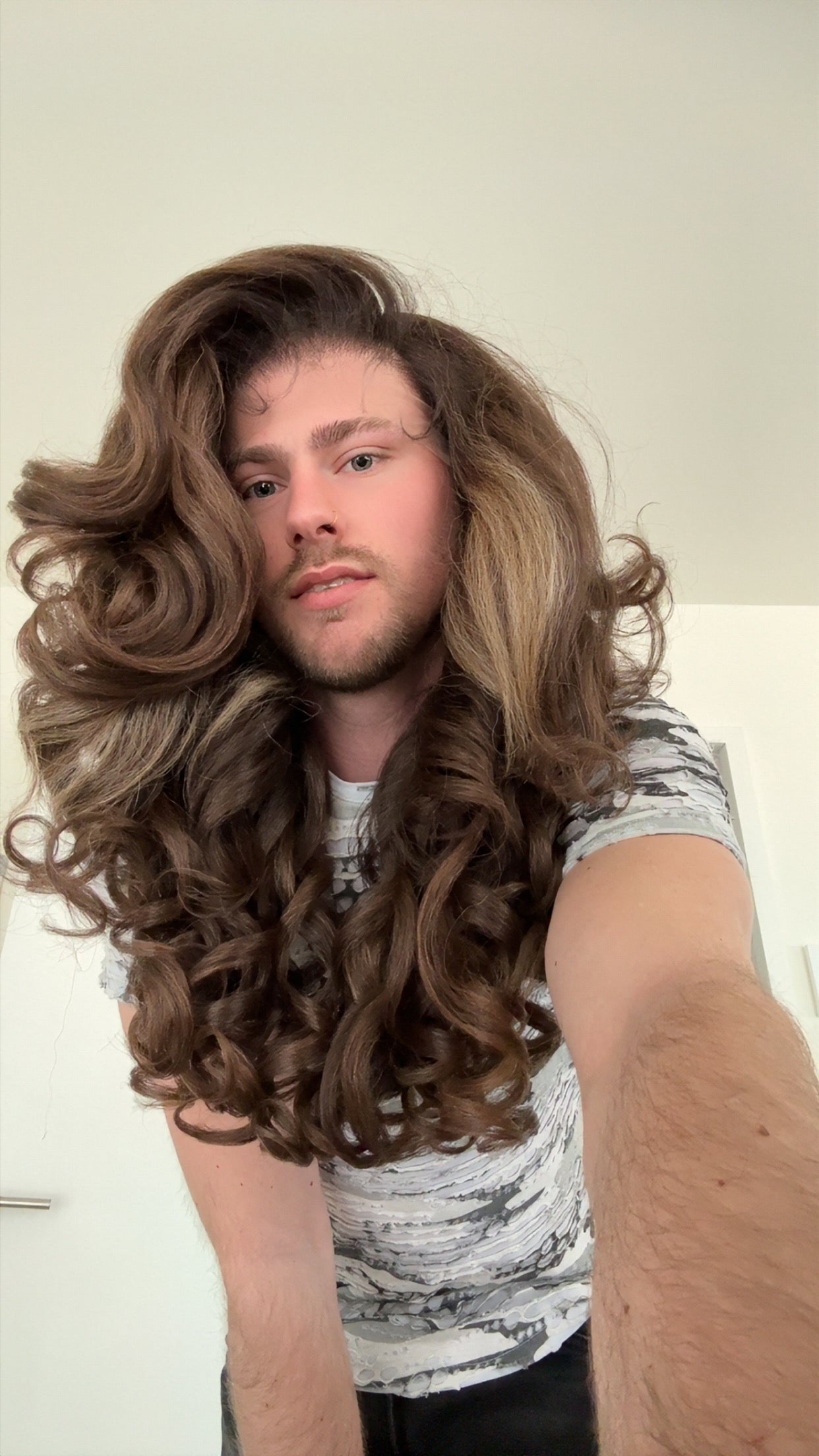 Mocha Muse - Drama in motion base wig